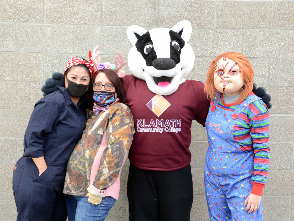 Baxter on Campus with Friends